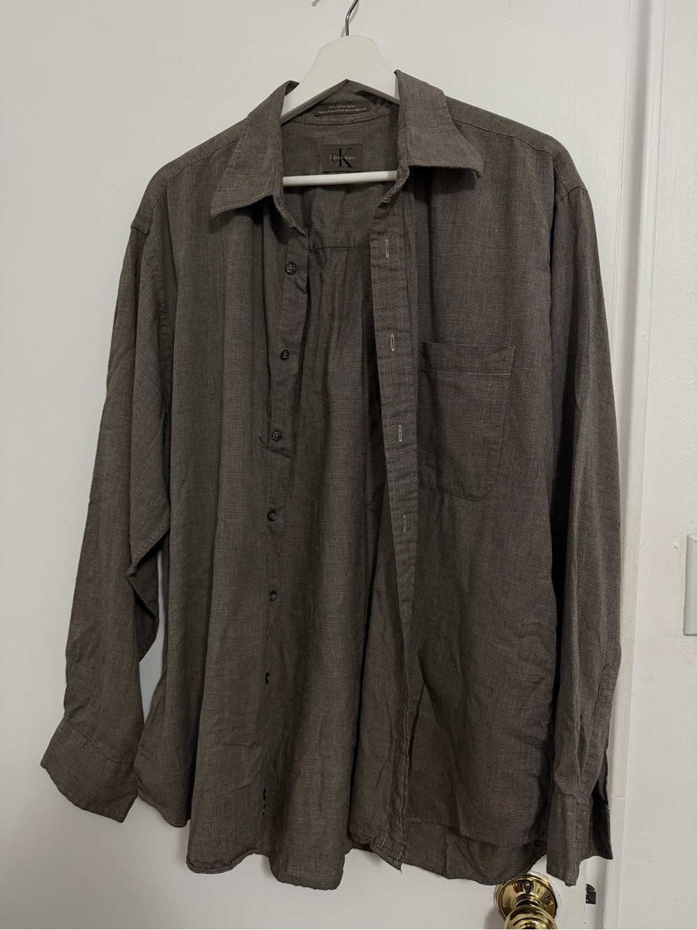 Calvin Klein Men's Textured Gray Button-Up Shirt